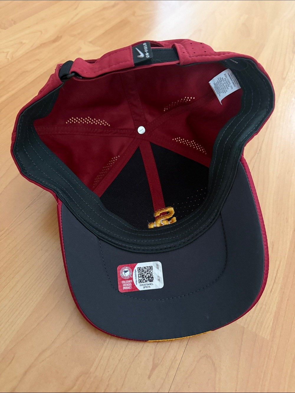 Nike Red and Yellow USC Swoosh Baseball Cap - Picture 3 of 4